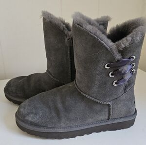 UGG Australia Women's Constantine BOOTS in Charcoal Gray Size US 8